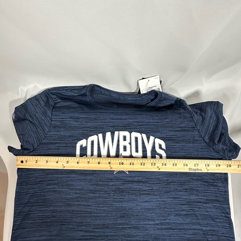 Nike Cowboy’s short sleeve Dry Fit style TShirt women’s lightweight medium shirt - Picture 7 of 8